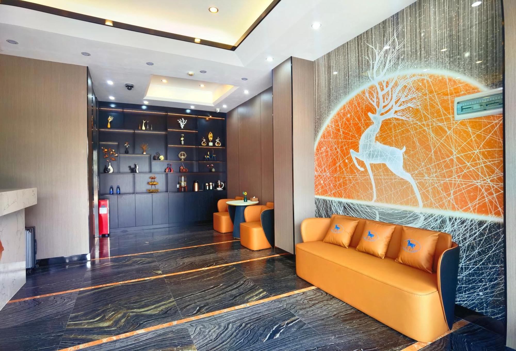 Paco Hotel Tianhe Coach Terminal Metro Satation Guangzhou-Free Shuttle Bus For Canton Fair Екстер'єр фото
